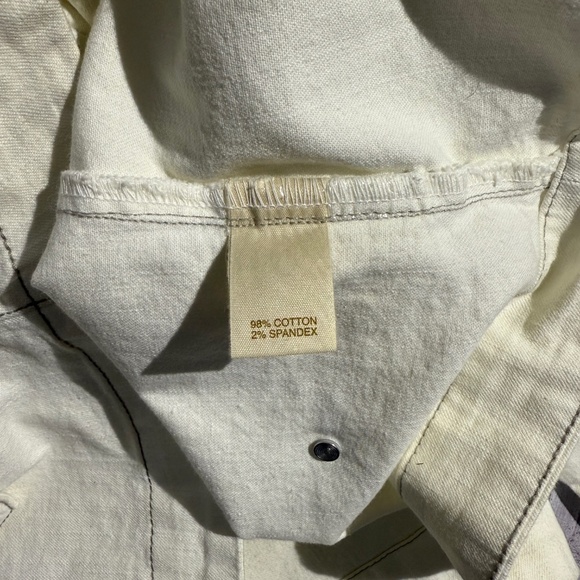 NWT Ave Jeans off White Denim Jacket Size 18-20 Studs Embroidery Patchwork Chic - Picture 8 of 9